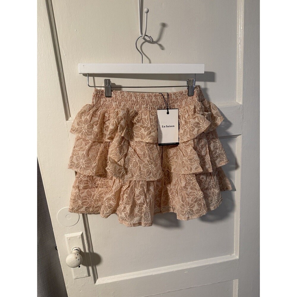 NWT En Saison Tiered Floral Lace Blush Mini Skirt Sz M Coquette Whimsy Fairycore